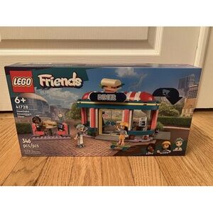 LEGO FRIENDS: Heartlake Downtown Diner (41728) NEW